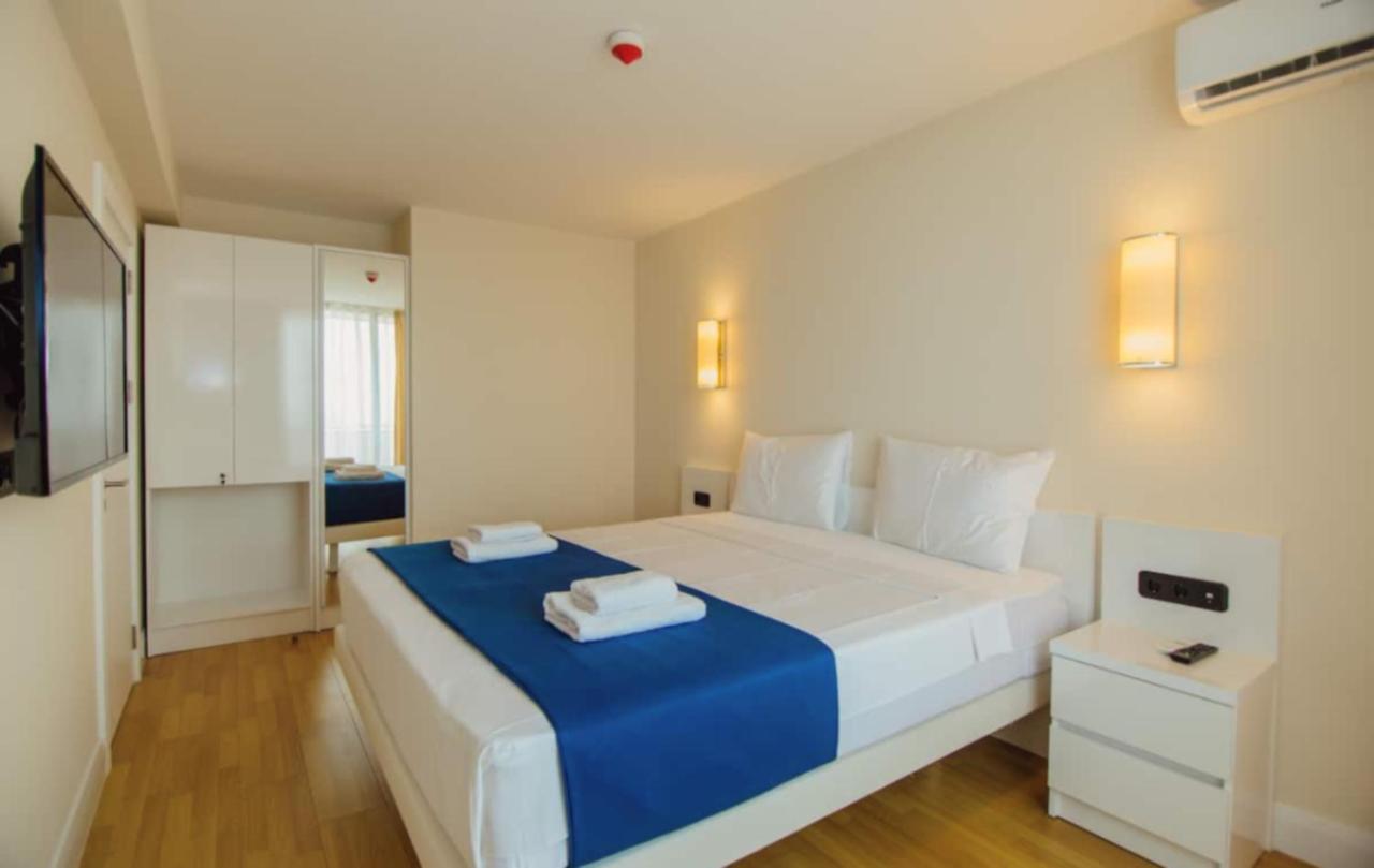 Orbi City - Seaside Apartments Batumi Bagian luar foto